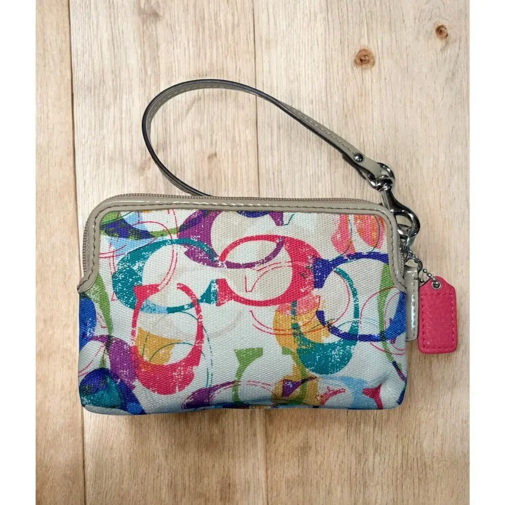 Coach 31141E Stamped Signature C Hallie East West Tote Bag & Wristlet
